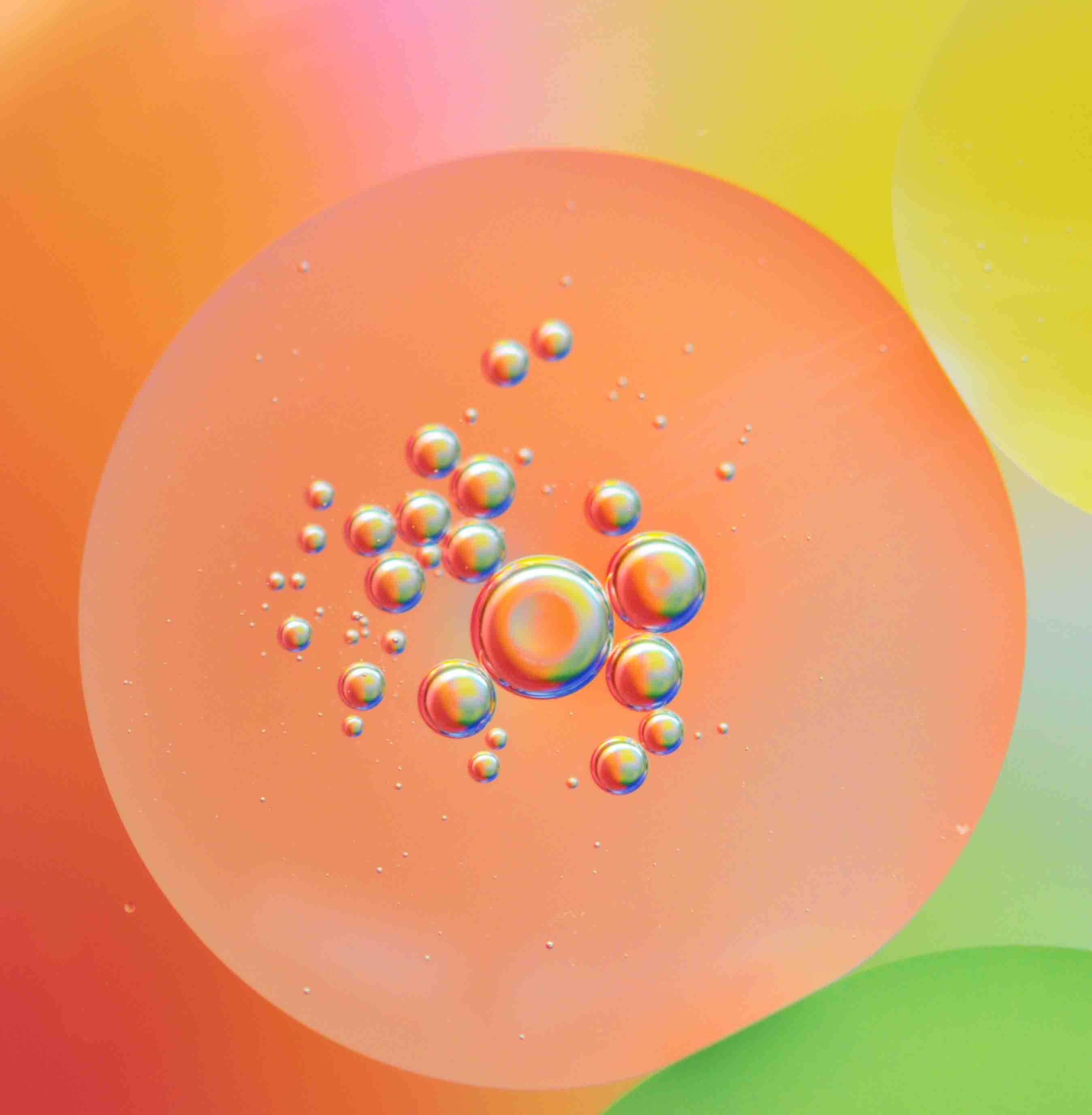 illustration of oil droplets in water